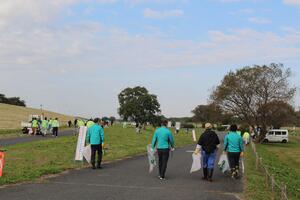 ゆうゆう公園清掃風景