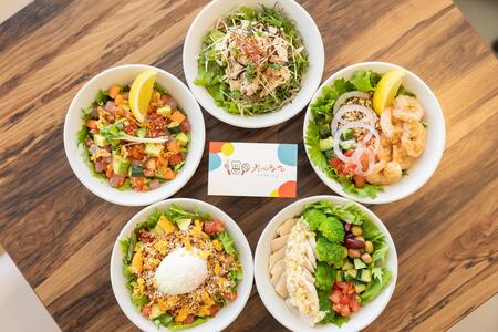 たくさんの種類の野菜がとれるお弁当たち